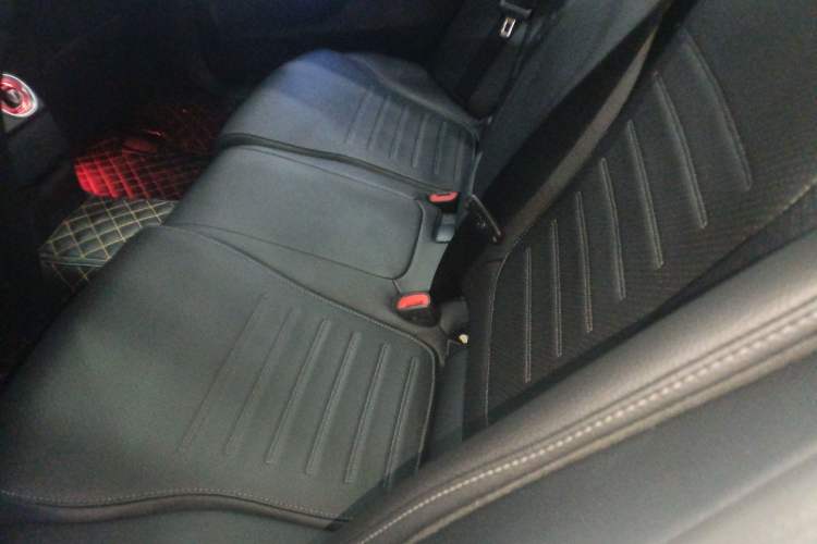 Used Mercedes-Benz C-Class 2023 C 260 L Sport Edition Left Rear Seat