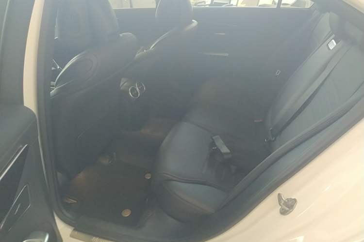 Used Mercedes-Benz C-Class 2023 Revised C 200 L Sport Edition Left Rear Seat