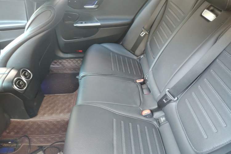 Used Mercedes-Benz C-Class 2023 C 200 L Sport Edition Left Rear Seat