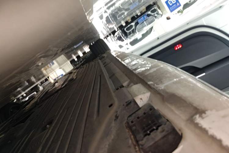Used Mercedes-Benz C-Class 2023 C 260 L Sport Edition Left Side Sill