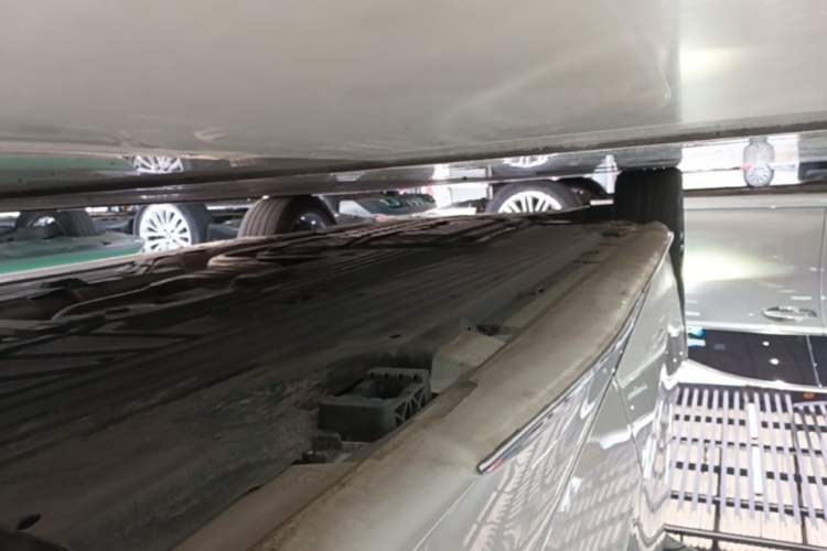 Used Mercedes-Benz C-Class 2023 Restyled C 260 L Sport Edition Left Side Sill