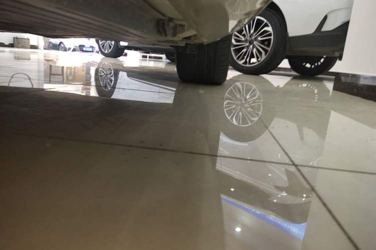Used Mercedes-Benz C-Class 2023 Second Facelift C 260 L Sport Edition Left Side Sill