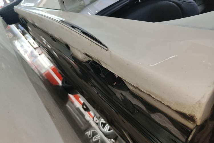Used Mercedes-Benz C-Class 2023 C 200 L Sport Edition Left Side Sill