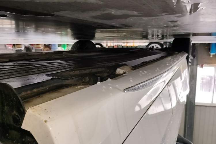 Used Mercedes-Benz C-Class 2023 C 200 L Sport Edition Left Side Sill