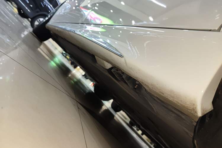 Used Mercedes-Benz C-Class 2023 Second Facelift C 260 L Sport Edition Left Side Sill