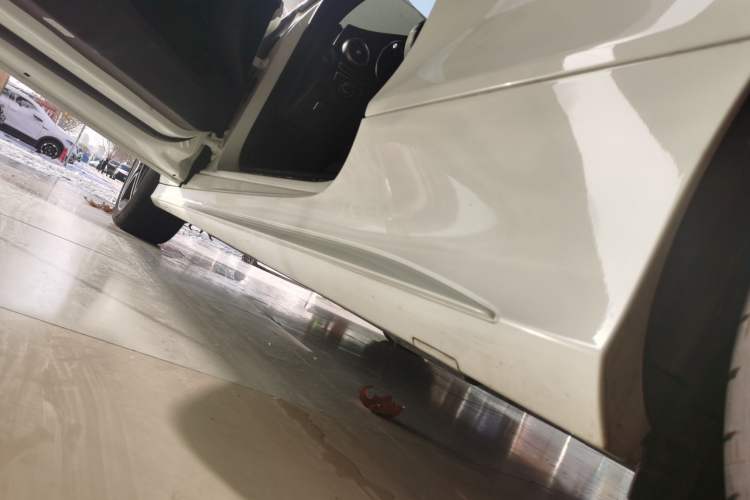 Used Mercedes-Benz C-Class 2023 C 260 Coupe Left Side Sill