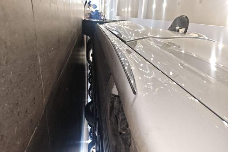 Used Mercedes-Benz C-Class 2023 Restyled C 260 L Sport Edition Left Side Sill
