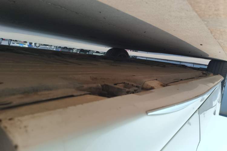 Used Mercedes-Benz C-Class 2023 C 200 L Sport Edition Left Side Sill