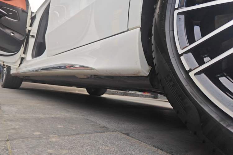 Used Mercedes-Benz C-Class 2023 Restyled C 260 L Sport Edition Left Side Sill