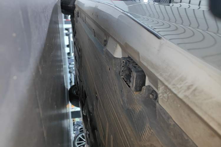 Used Mercedes-Benz C-Class 2023 Second Facelift C 260 L Sport Edition Left Side Sill
