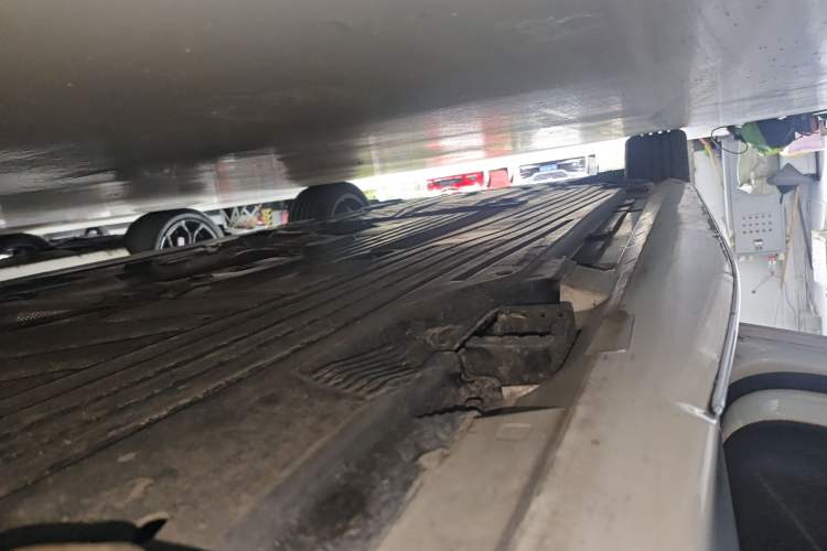 Used Mercedes-Benz C-Class 2023 Restyled C 260 L Sport Edition Left Side Sill