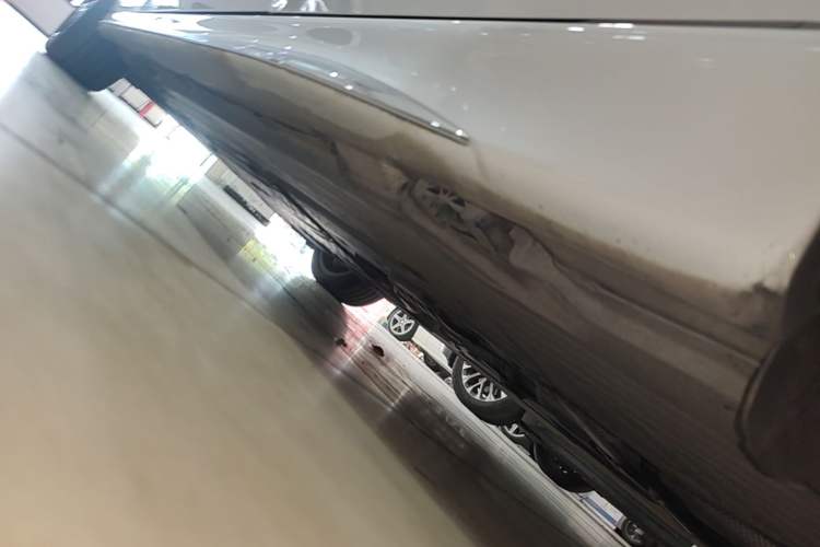 Used Mercedes-Benz C-Class 2023 C 260 L Sport Edition Left Side Sill