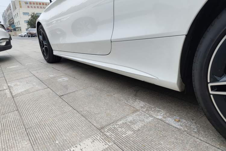 Used Mercedes-Benz C-Class 2023 C 260 Coupe Left Side Sill