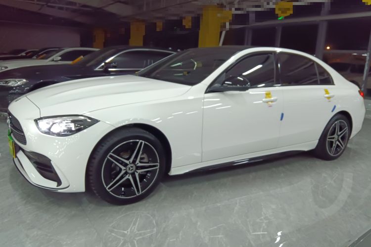 Used Mercedes-Benz C-Class 2023 Restyled C 260 L Night Edition Sports Version Left Side