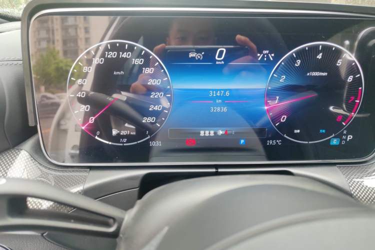 Used Mercedes-Benz C-Class 2023 Revised C 200 L Sport Edition Odometer Close Up