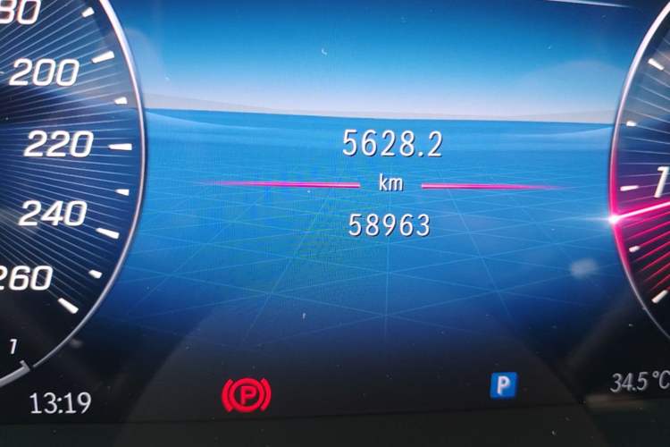 Used Mercedes-Benz C-Class 2023 C 260 L Sport Edition Odometer Close Up