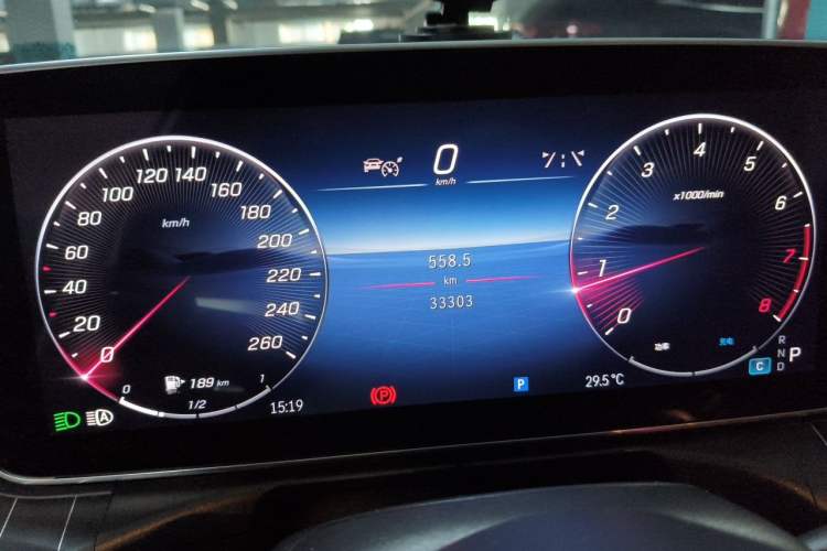 Used Mercedes-Benz C-Class 2023 Facelift C 260 L Odometer Close Up