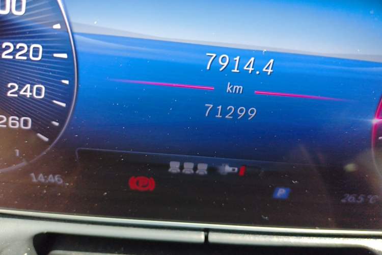 Used Mercedes-Benz C-Class 2023 Restyled C 260 L Sport Edition Odometer Close Up