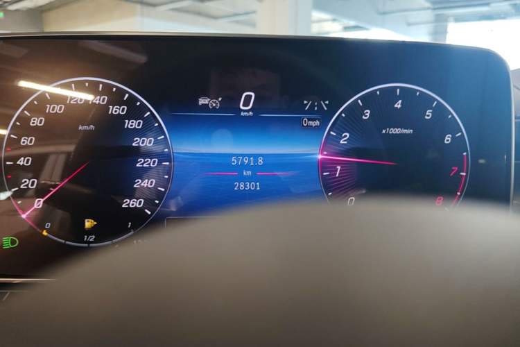 Used Mercedes-Benz C-Class 2023 C 260 L Sport Edition Odometer Close Up