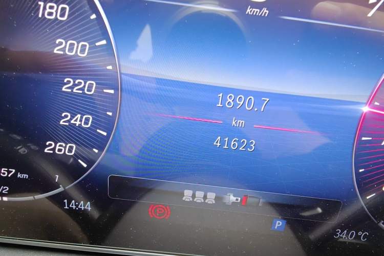 Used Mercedes-Benz C-Class 2023 C 260 L Sport Edition Odometer Close Up