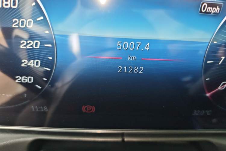 Used Mercedes-Benz C-Class 2023 Second Facelift C 260 L Odometer Close Up