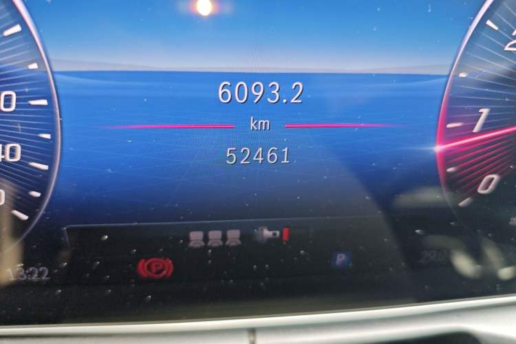 Used Mercedes-Benz C-Class 2023 C 260 L Sport Edition Odometer Close Up