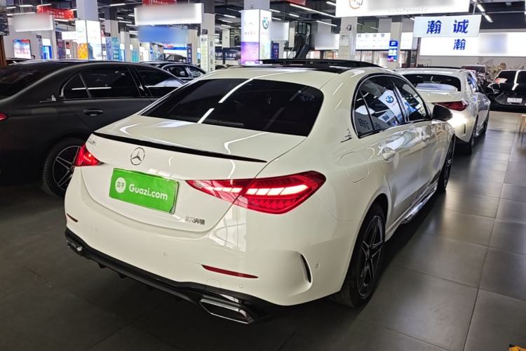 Used Mercedes-Benz C-Class 2023 Restyled C 260 L Night Edition Sports Version Rear Right 45 Deg