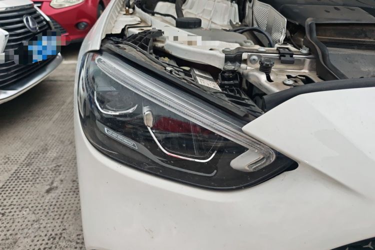 Used Mercedes-Benz C-Class 2023 C 200 L Sport Edition Right Front Headlight