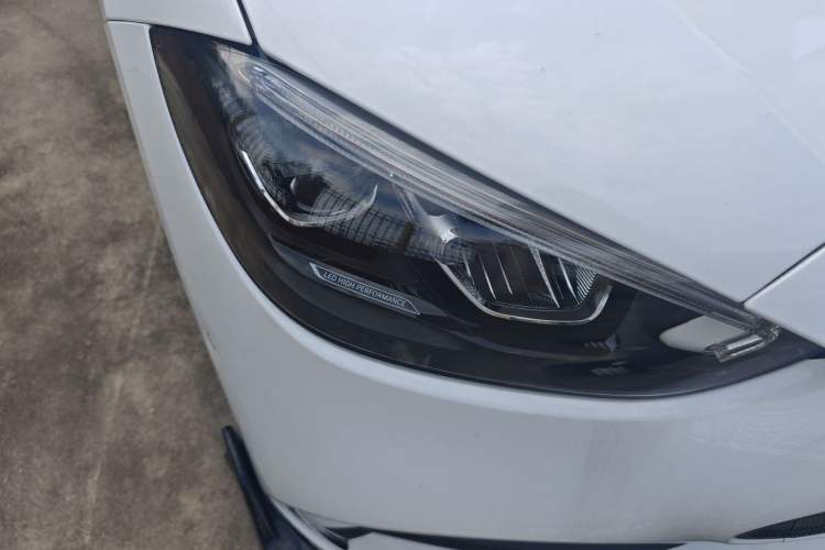 Used Mercedes-Benz C-Class 2023 C 200 L Sport Edition Right Front Headlight