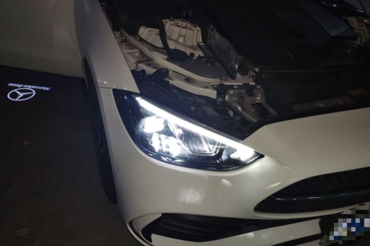 Used Mercedes-Benz C-Class 2023 Restyled C 260 L Night Edition Sports Version Right Front Headlight