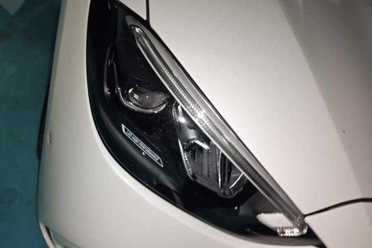 Used Mercedes-Benz C-Class 2023 C 260 L Sport Edition Right Front Headlight