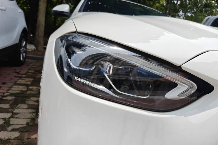 Used Mercedes-Benz C-Class 2023 C 200 L Sport Edition Right Front Headlight