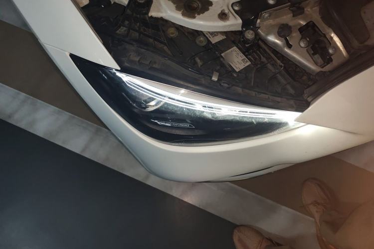Used Mercedes-Benz C-Class 2023 Restyled C 260 L Sport Edition Right Front Headlight