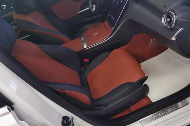 Used Mercedes-Benz C-Class 2023 Restyled C 260 L Sport Edition Right Front Seat