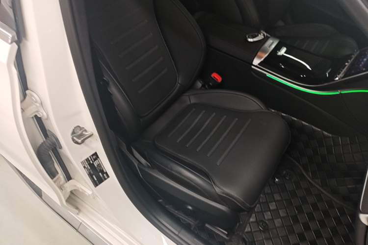 Used Mercedes-Benz C-Class 2023 C 260 L Sport Edition Right Front Seat