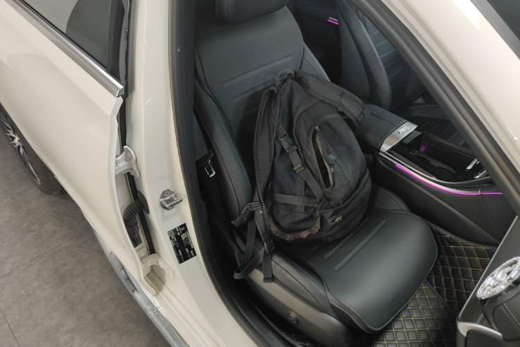 Used Mercedes-Benz C-Class 2023 C 260 L Sport Edition Right Front Seat