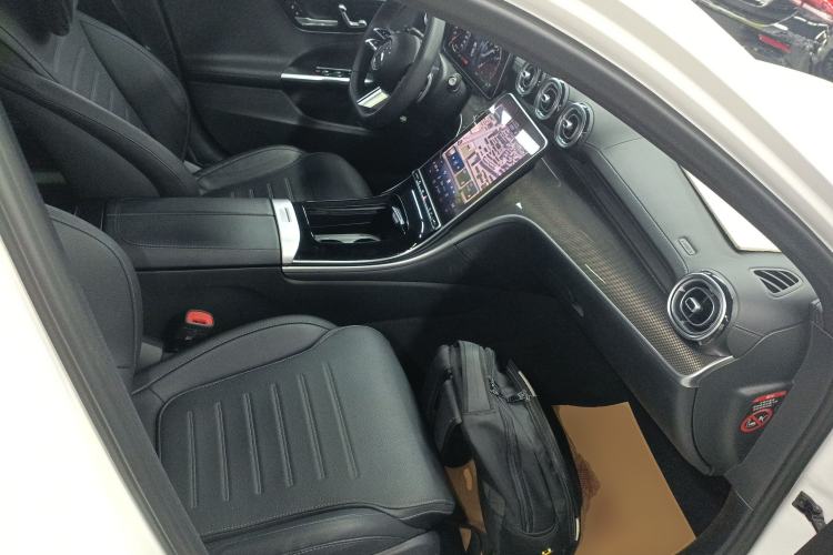 Used Mercedes-Benz C-Class 2023 Restyled C 260 L Night Edition Sports Version Right Front Seat