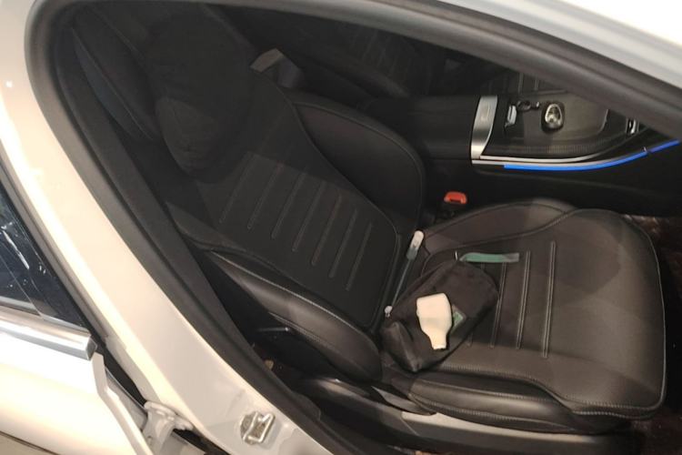 Used Mercedes-Benz C-Class 2023 Restyled C 260 L Sport Edition Right Front Seat