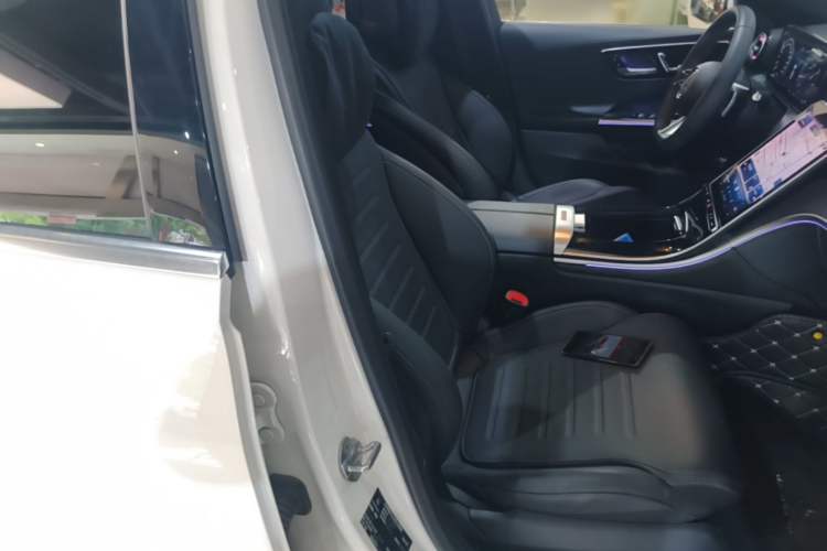 Used Mercedes-Benz C-Class 2023 Restyled C 260 L Sport Edition Right Front Seat