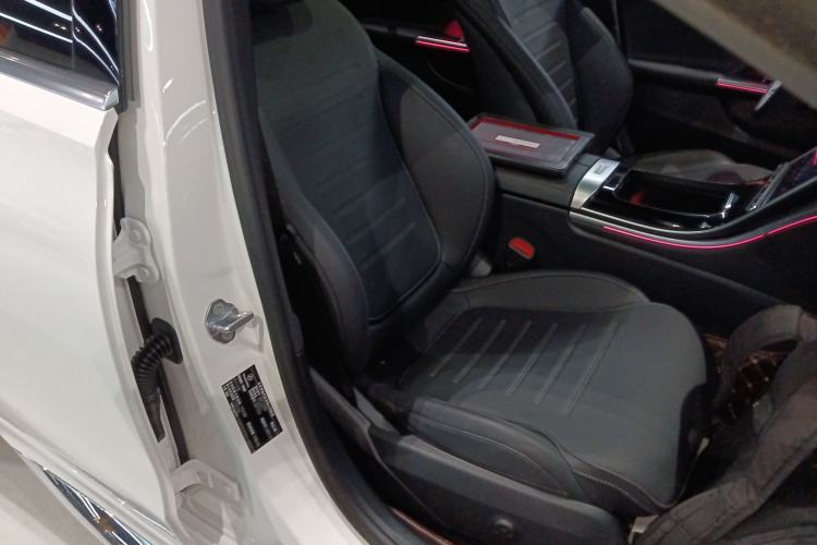 Used Mercedes-Benz C-Class 2023 C 260 L Sport Edition Right Front Seat