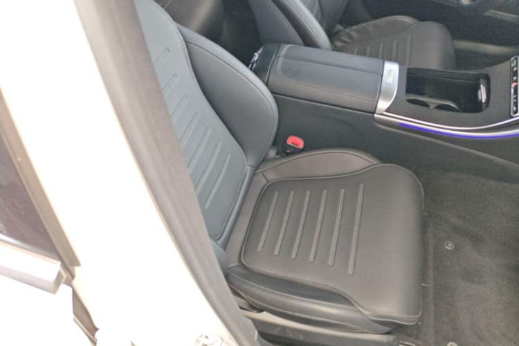 Used Mercedes-Benz C-Class 2023 C 260 L Sport Edition Right Front Seat