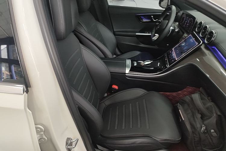 Used Mercedes-Benz C-Class 2023 C 200 L Sport Edition Right Front Seat