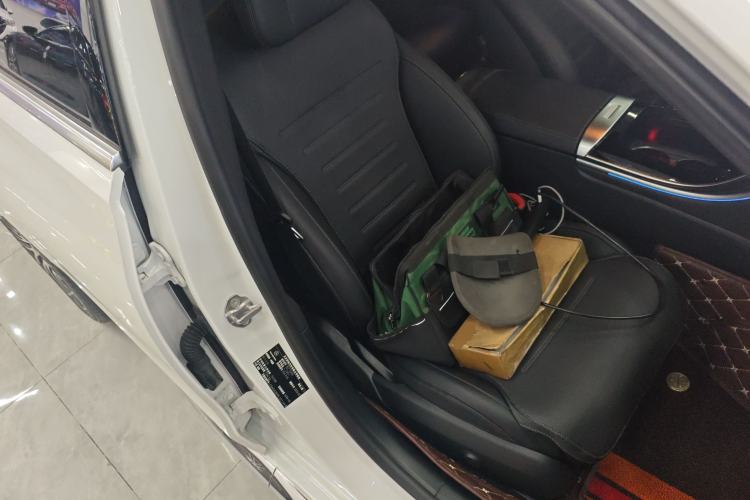 Used Mercedes-Benz C-Class 2023 C 260 L Sport Edition Right Front Seat