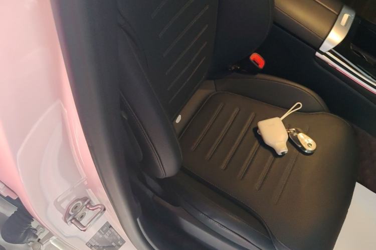 Used Mercedes-Benz C-Class 2023 C 200 L Sport Edition Right Front Seat