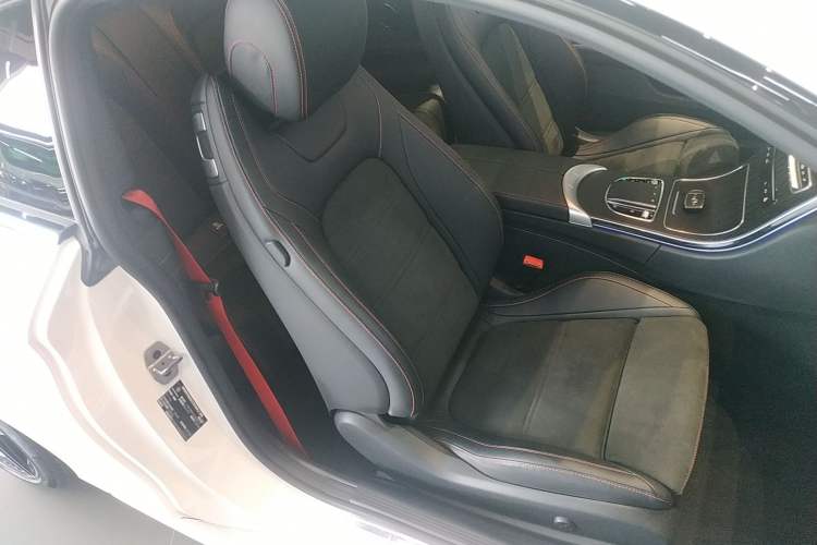 Used Mercedes-Benz C-Class 2023 C 260 Coupe Right Front Seat