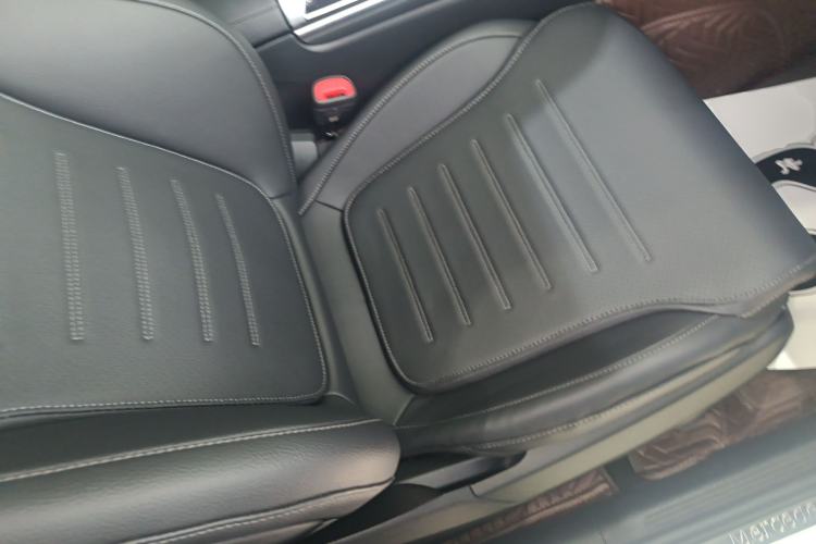 Used Mercedes-Benz C-Class 2023 C 200 L Sport Edition Right Front Seat