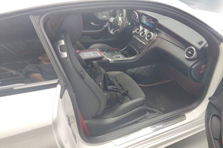 Used Mercedes-Benz C-Class 2023 C 260 Coupe Right Front Seat