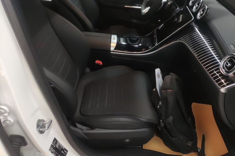 Used Mercedes-Benz C-Class 2023 C 260 L Bright Night Sports Edition Right Front Seat