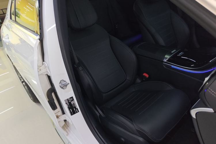 Used Mercedes-Benz C-Class 2023 Restyled C 260 L Sport Edition Right Front Seat