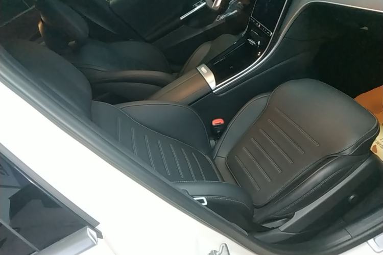 Used Mercedes-Benz C-Class 2023 C 260 L Sport Edition Right Front Seat